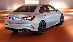 Más espacio para el Mercedes Clase A Sedán, ahora con baúl